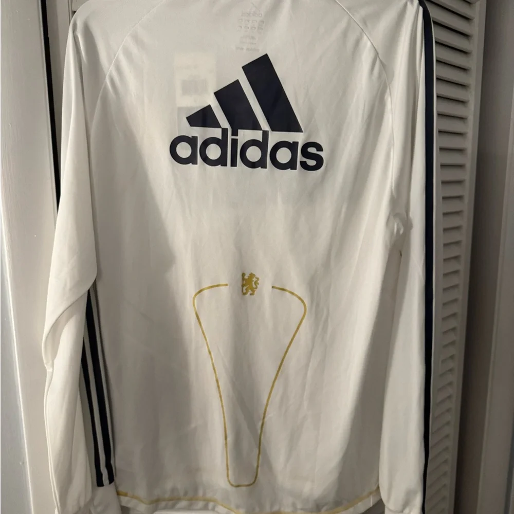 Adidas Chelsea FC White and Black Jersey - Picture 5 of 5